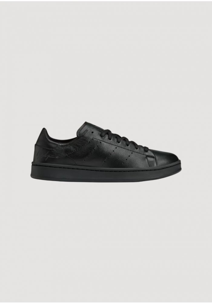 STAN SMITH