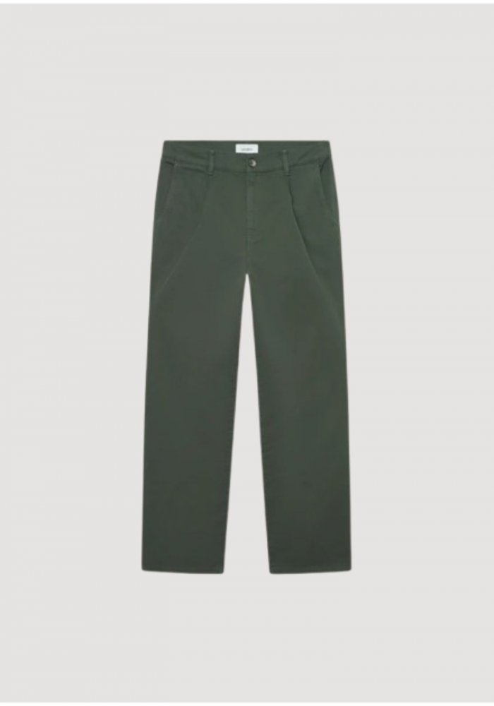 ROMEO PLEATED CHINO PANTS