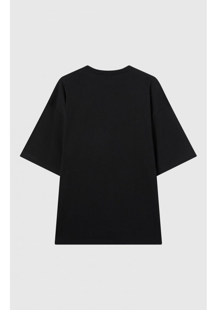 T-SHAPE TEE