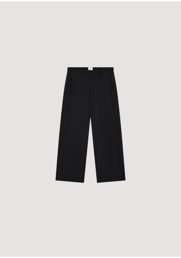 Wool Pleated Gallery Pants Arte Antwerp