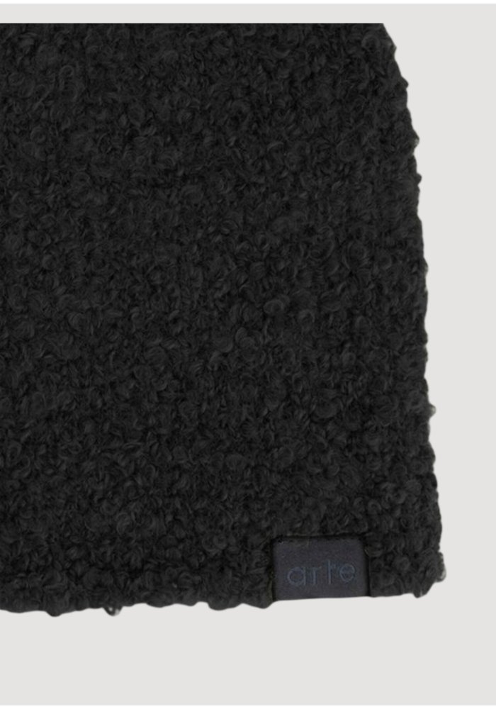 BOUNCLE BEANIE